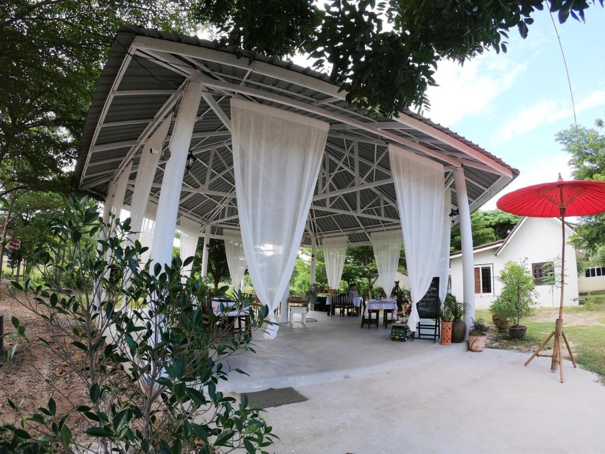Naracha Resort Mueang Kao Екстер'єр фото
