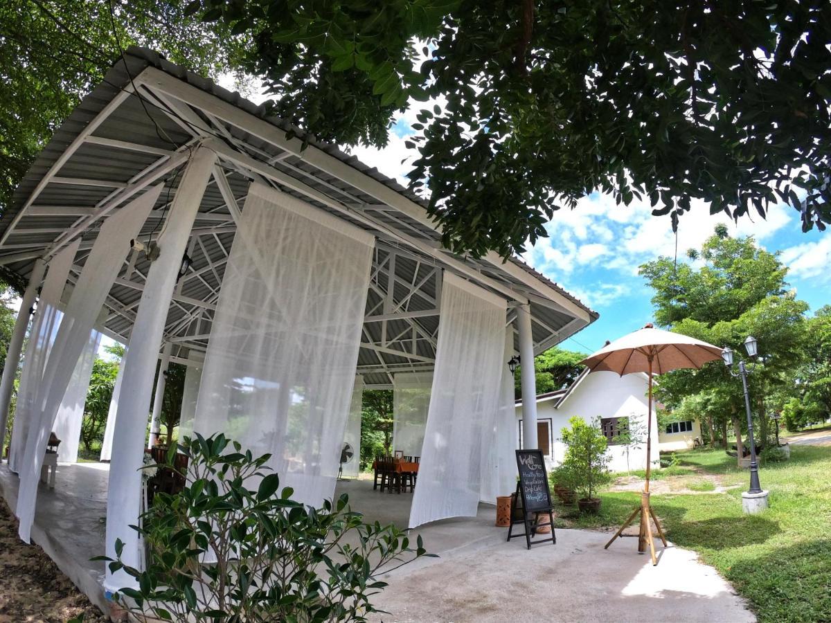 Naracha Resort Mueang Kao Екстер'єр фото